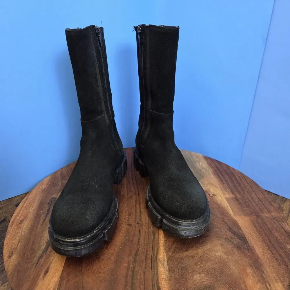 FREE PEOPLE Brooks Chelsea Boots Women's 9 (EU39) Black Suede Lug Sole